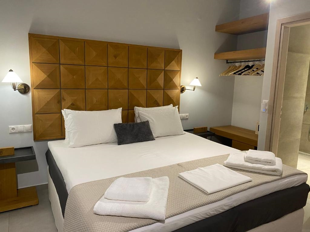 Double Studio with balcony and with view (full double bed)