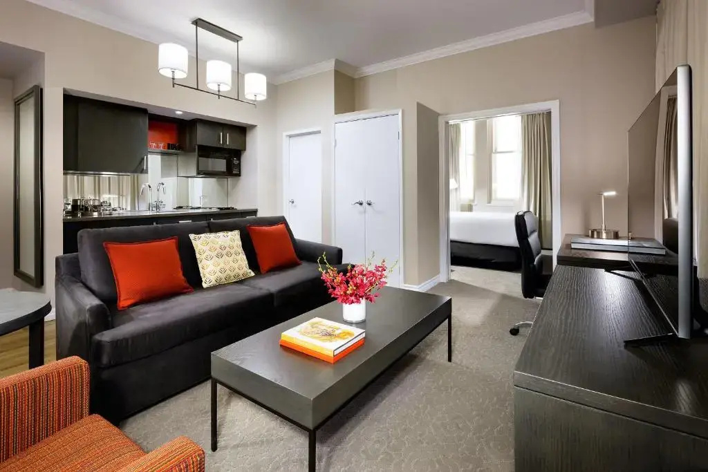 One King West Hotel & Residence - Chambres