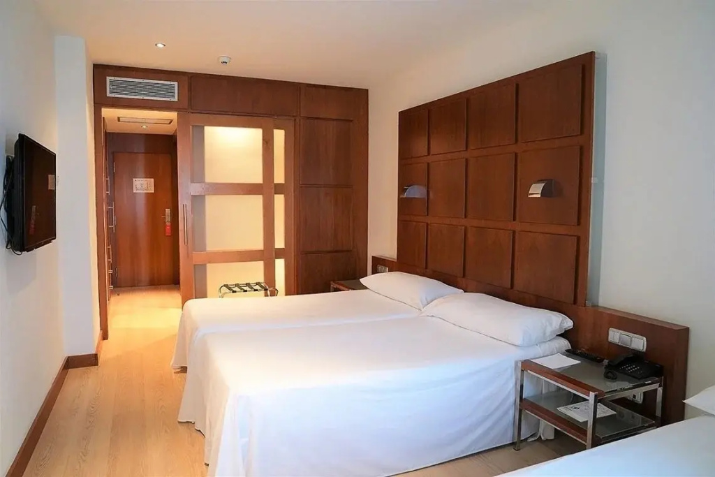 Port Azafata Valencia Hotel - Chambres