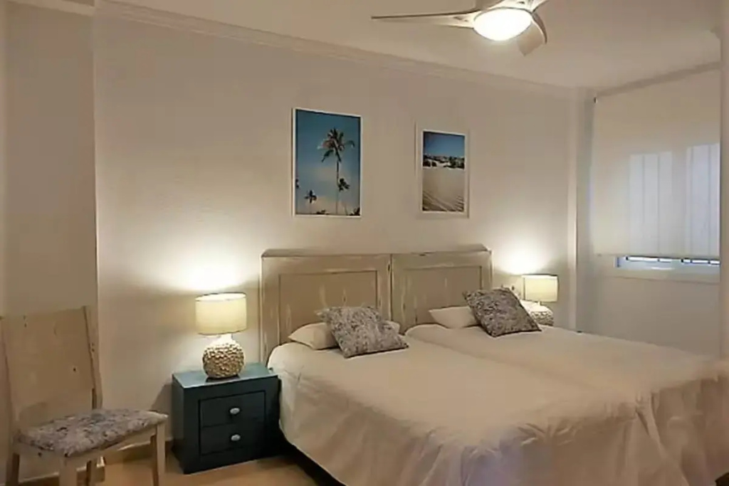 1 Bedroom Double Apartment with sea view (twin beds)