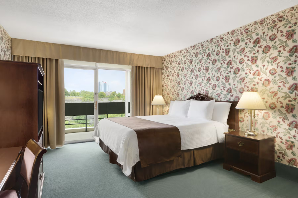 Travelodge by Wyndham Niagara Falls Fallsview - Chambres