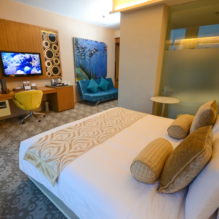 Premiere Double Suite Bay View (full double bed)