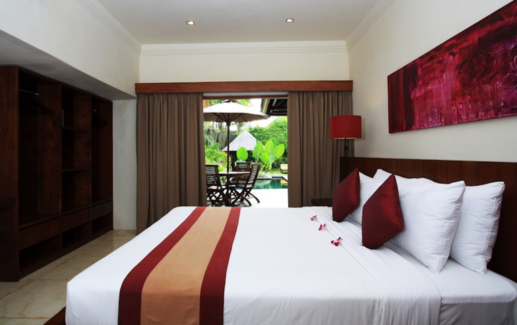 3 Bedrooms Serene Garden Villa