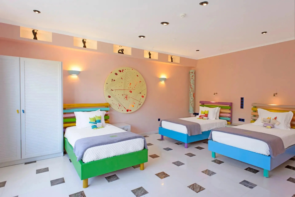 Triple Junior Suite