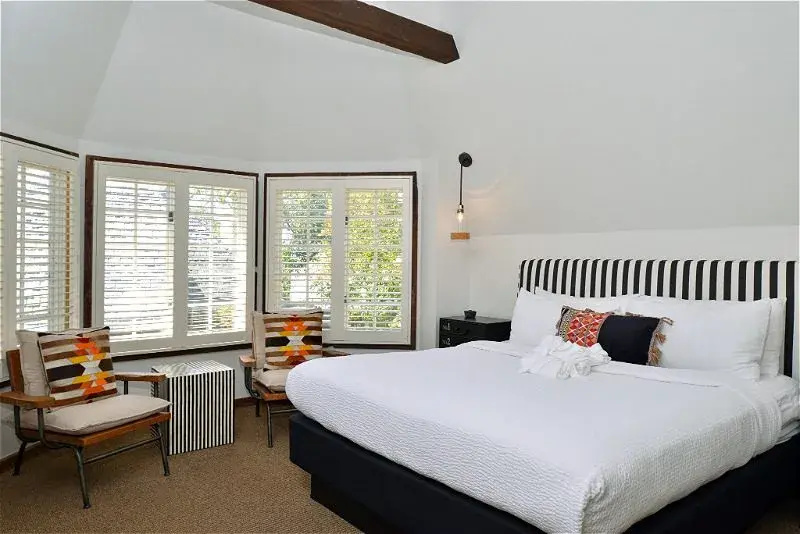 No. 2 Double Cottage (full double bed)