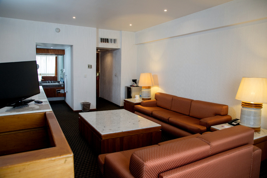 Panoramic Quadruple Suite