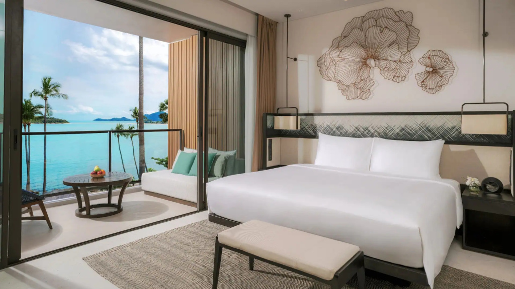 1 Bedroom Club Access Regency Double Suite with ocean view (full double bed)