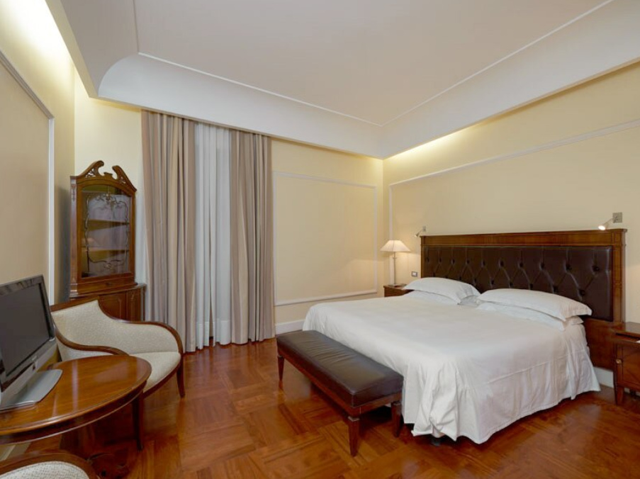 Eurostars Centrale Palace Room Type - Diplomatic Suite