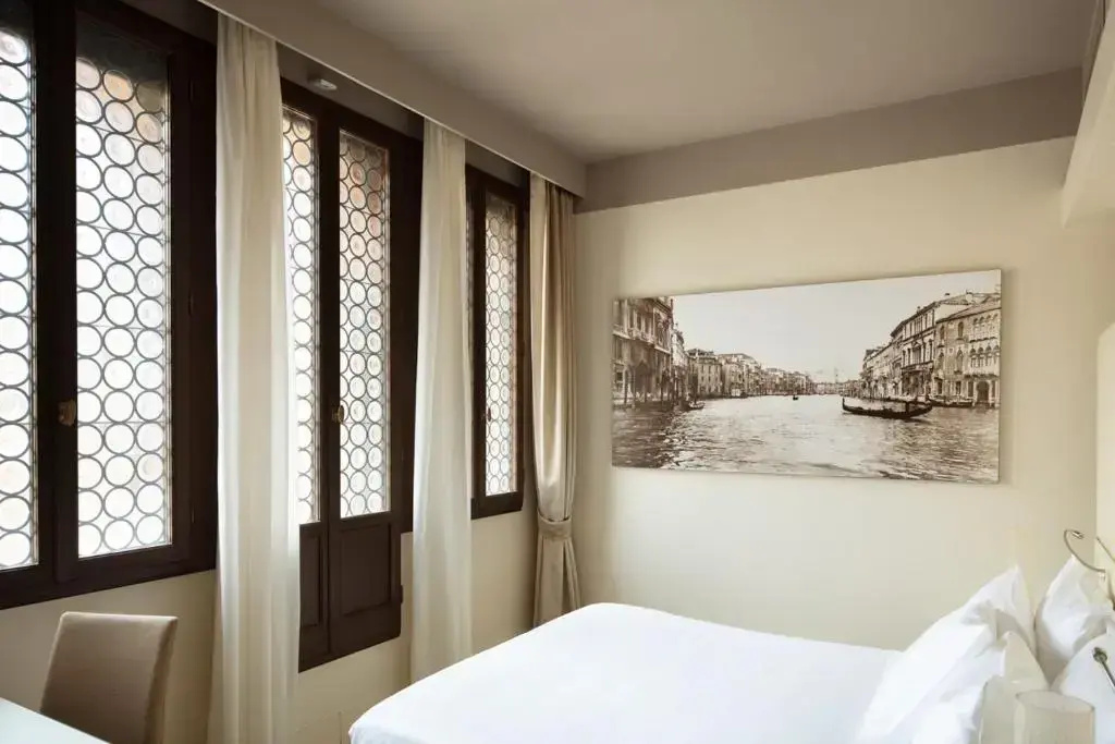 Double Junior Suite with view (full double bed)