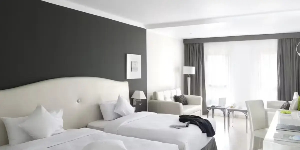 2x2 Family room