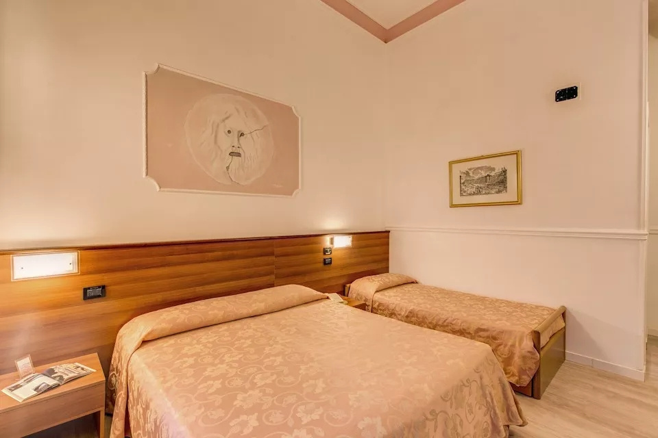 Triple room