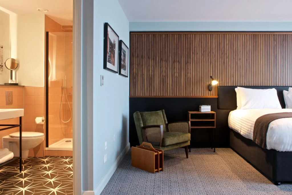 Big Double room (twin beds)