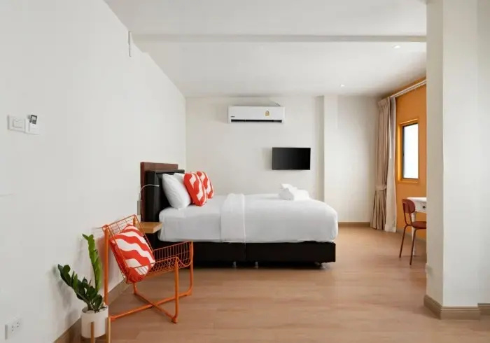 Double Studio (full double bed)