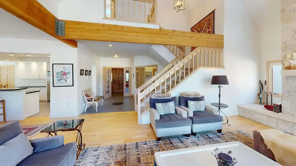 4 Bedrooms Gold Residence