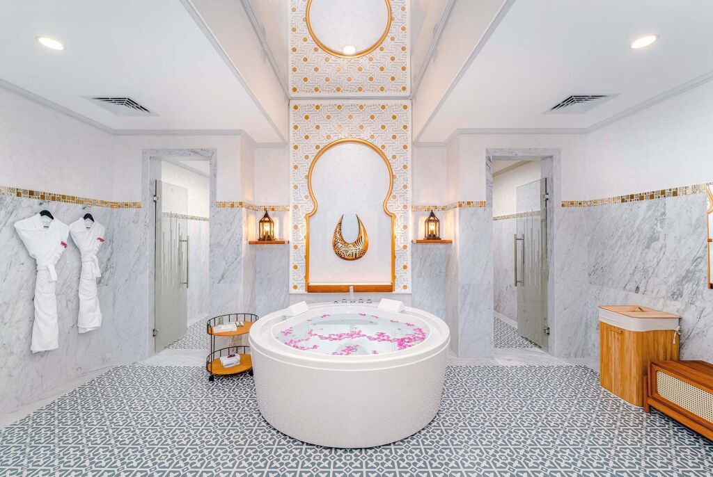 Hideaway Beach Resort & Spa