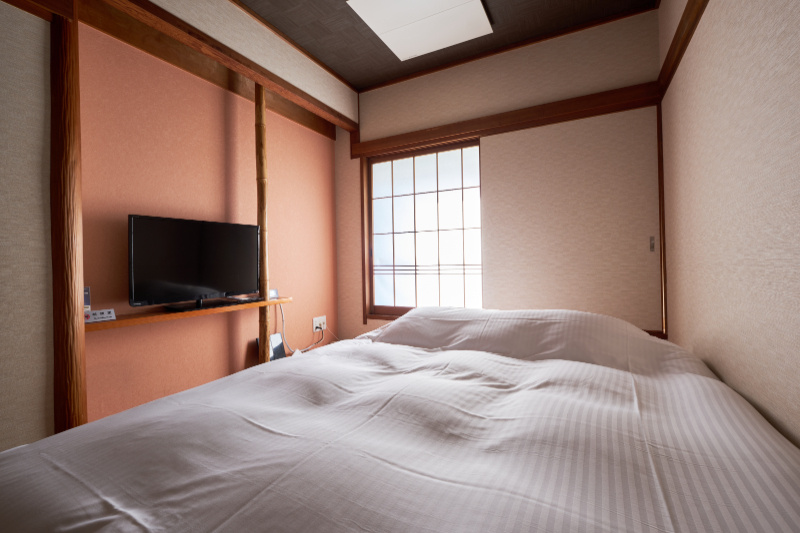 Japanese-Western Style room