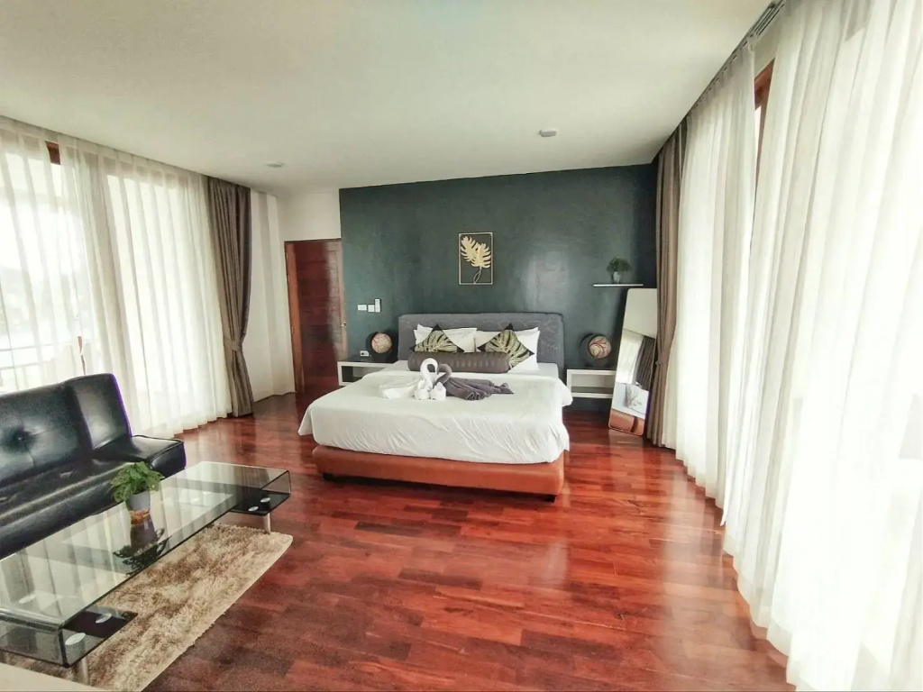 Deluxe Double room with panoramic ocean view (full double bed)