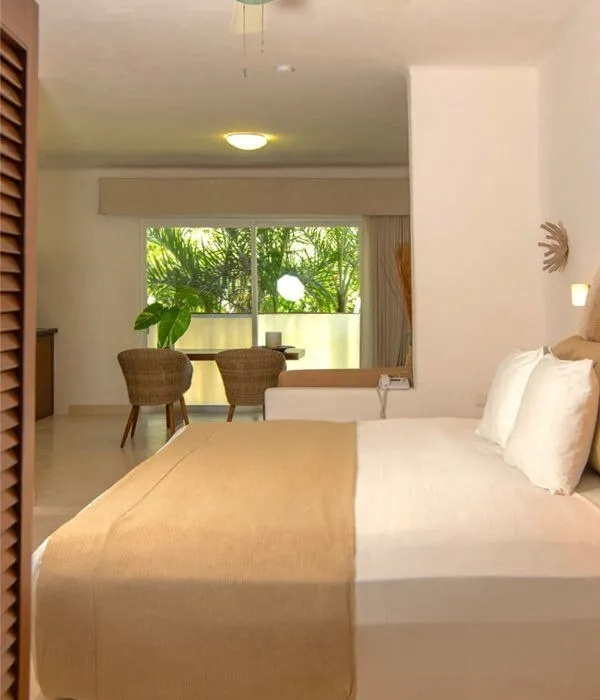 Standard Double Suite (full double bed)