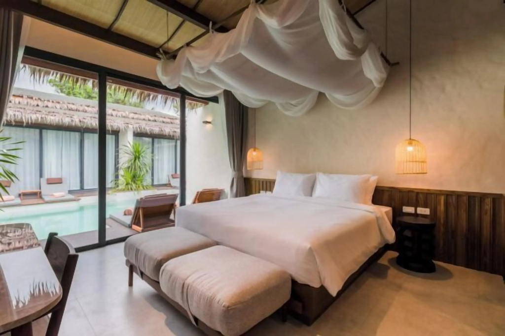 Simple Flow Double room (full double bed)