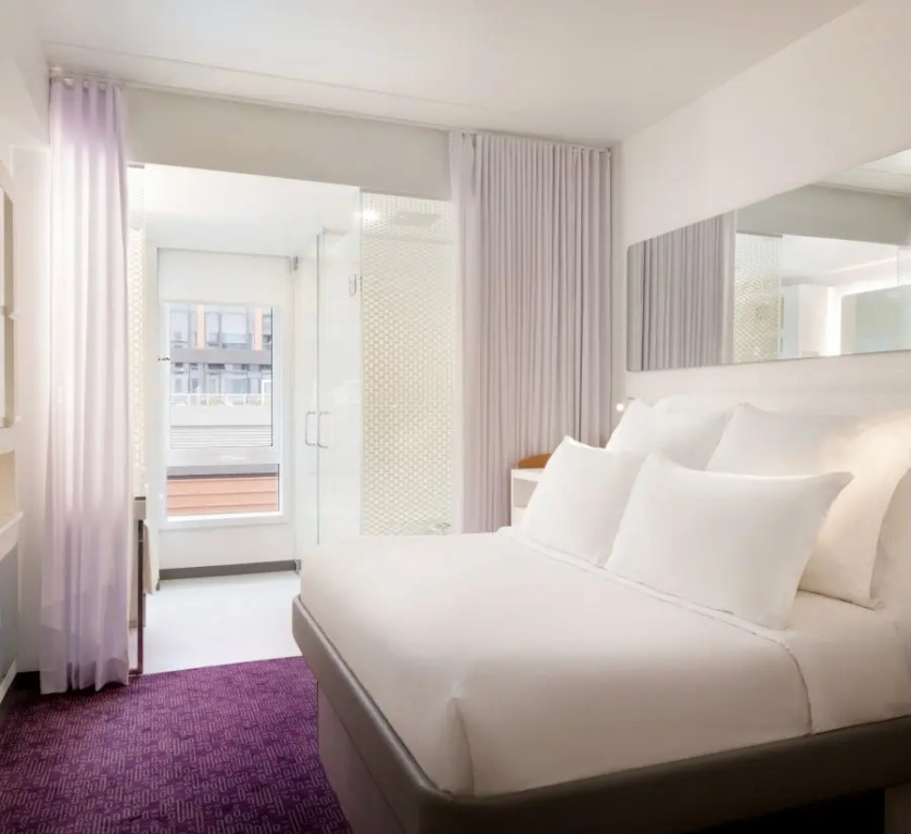 Premium Accessible Corner Double room (full double bed)