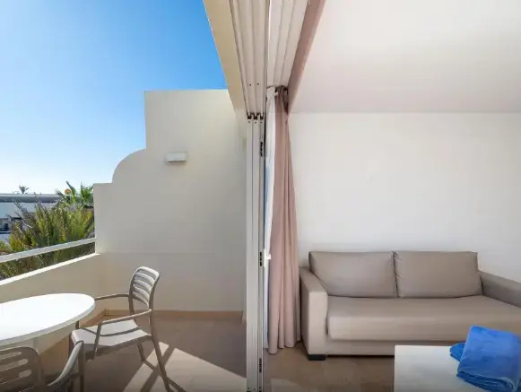 Arena Suite Hotel - Adults Only - Chambres