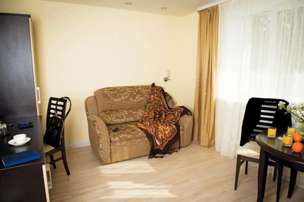 Cottage No. 1 or No. 2 room
