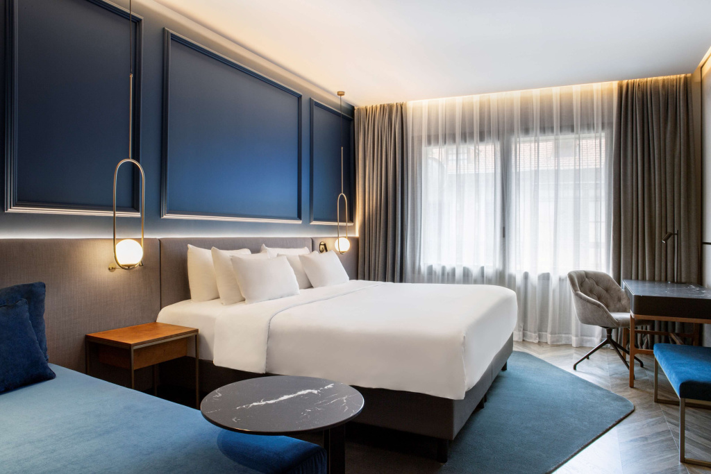 Collection Premium Double room (full double bed)