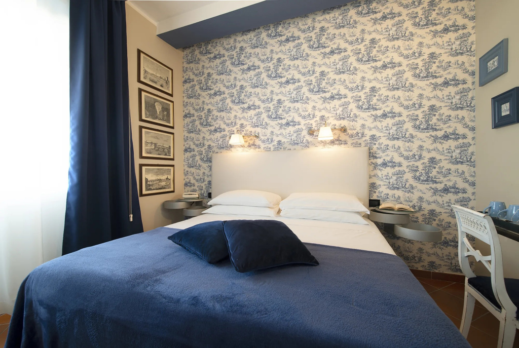 Superior Double room (full double bed)