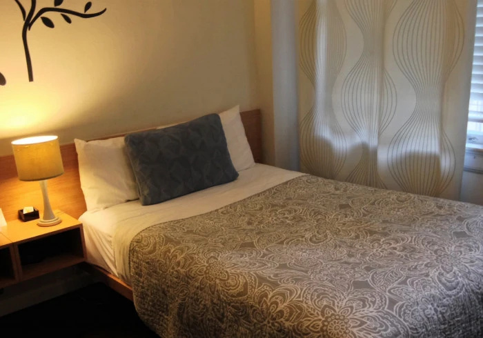 Touchstone Hotel - City Center - Chambres