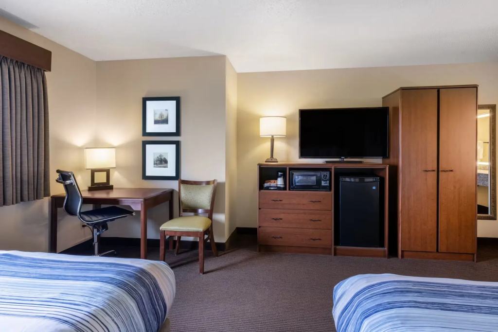 Double room (twin beds)