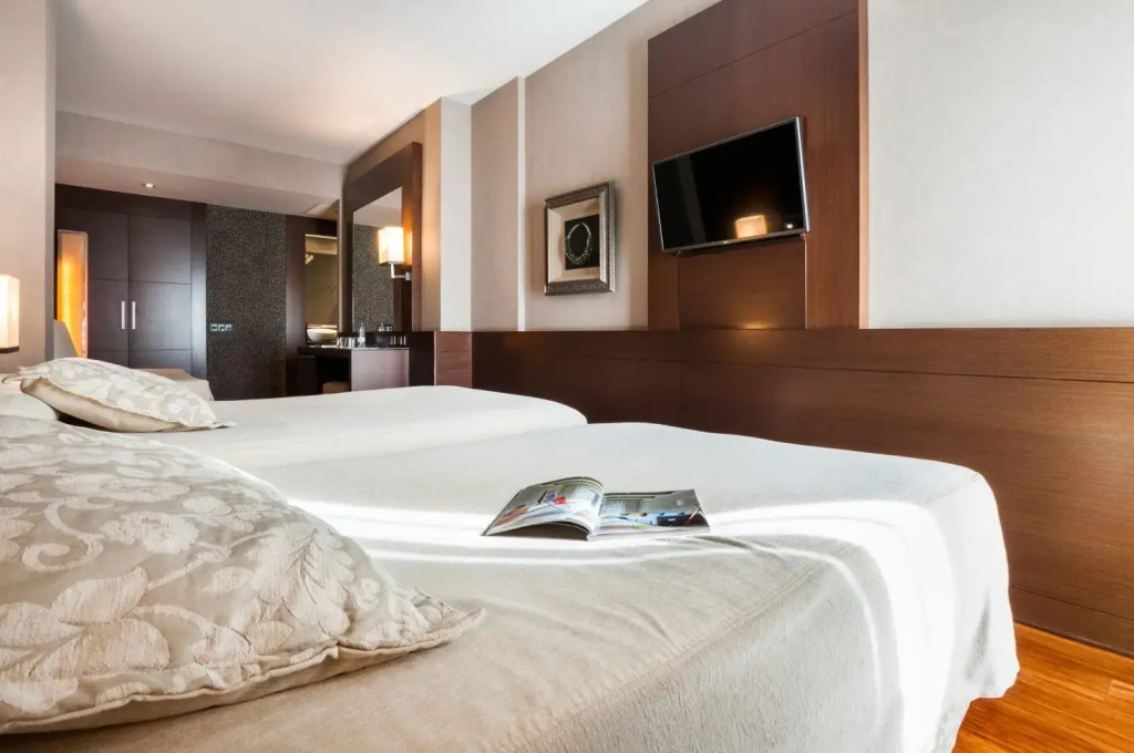 Hotel Barcelona Colonial - Chambres