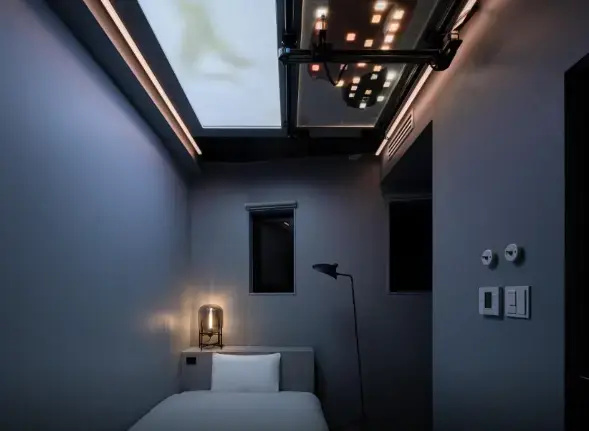 Visible Ambiance Single room