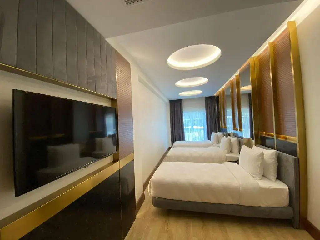 Hotel photo 8