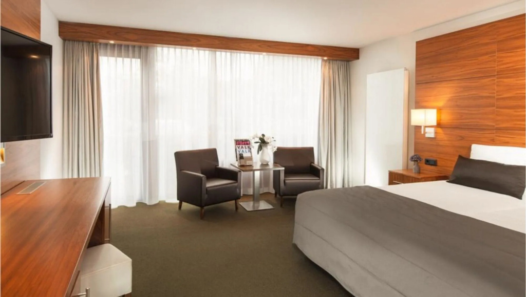 Comfort room