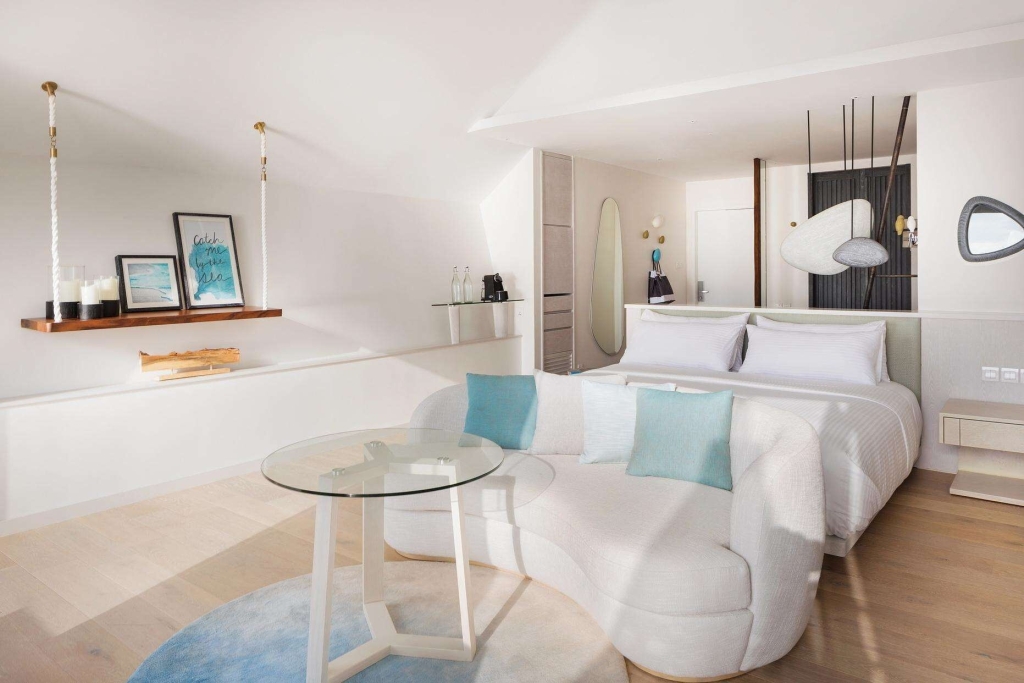 Lux South Ari Atoll Resort & Villas