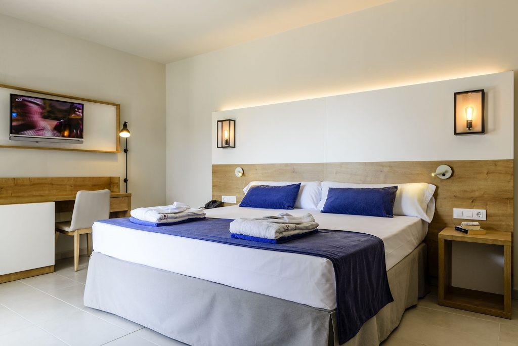 Superior Suite Room