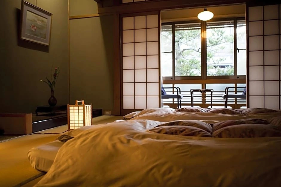 Mikuniya 사진 1