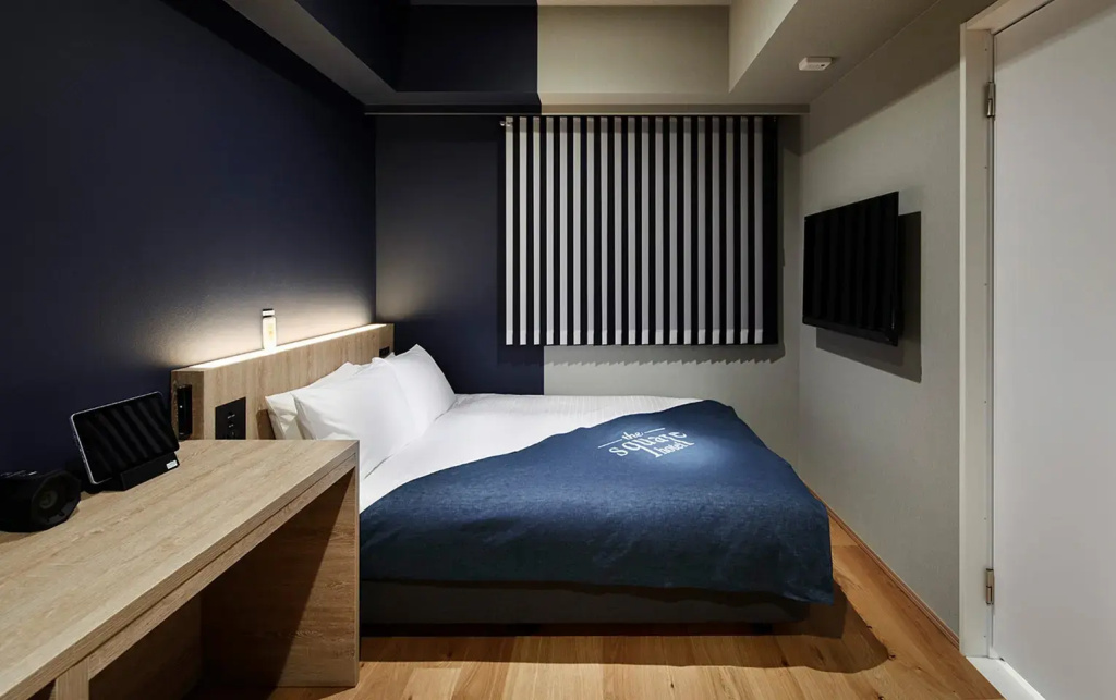 Universal Double room (full double bed)