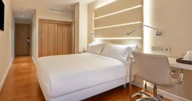 NH Barcelona Les Corts - Chambres