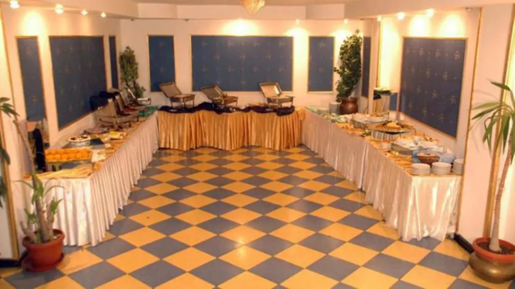 Royal Pyramids Hotel - Général