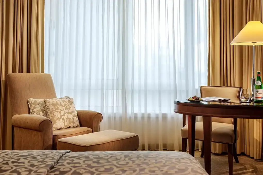 Hotel Nassauer Hof - Chambres