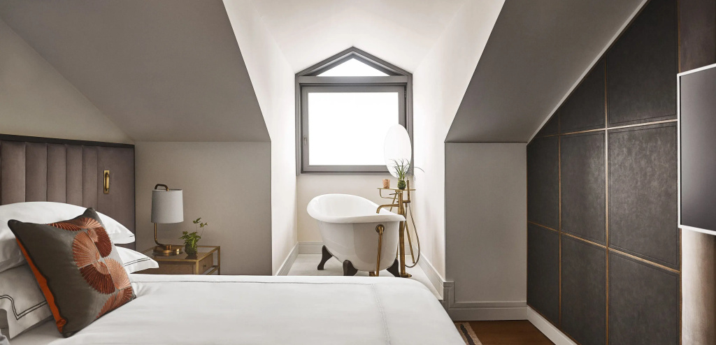 Meller Double Suite (full double bed)