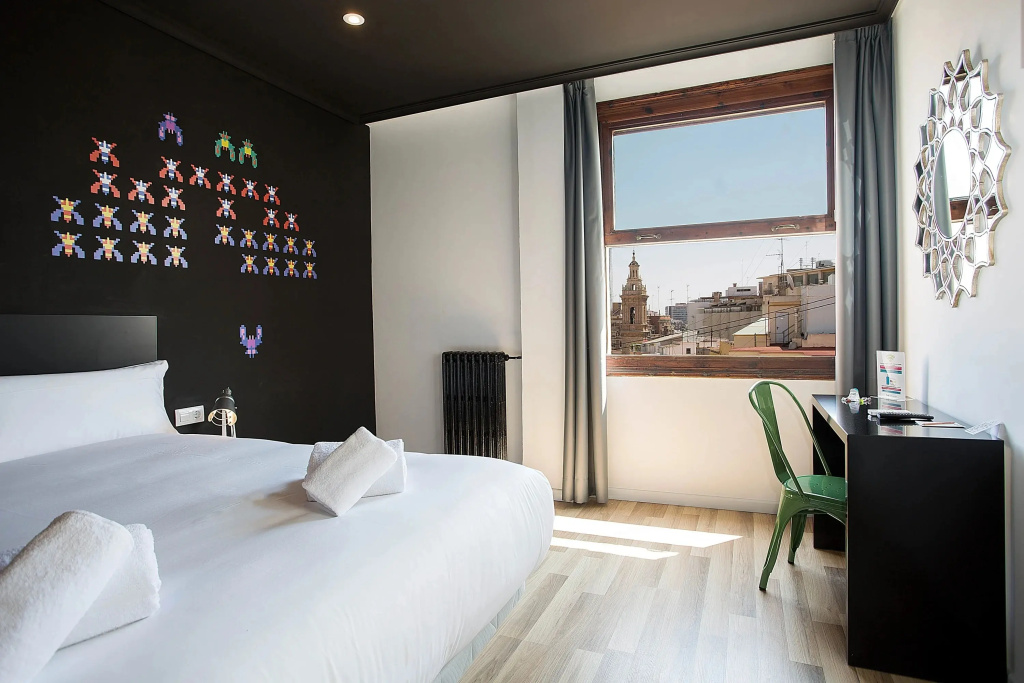 Exterior Double room (full double bed)