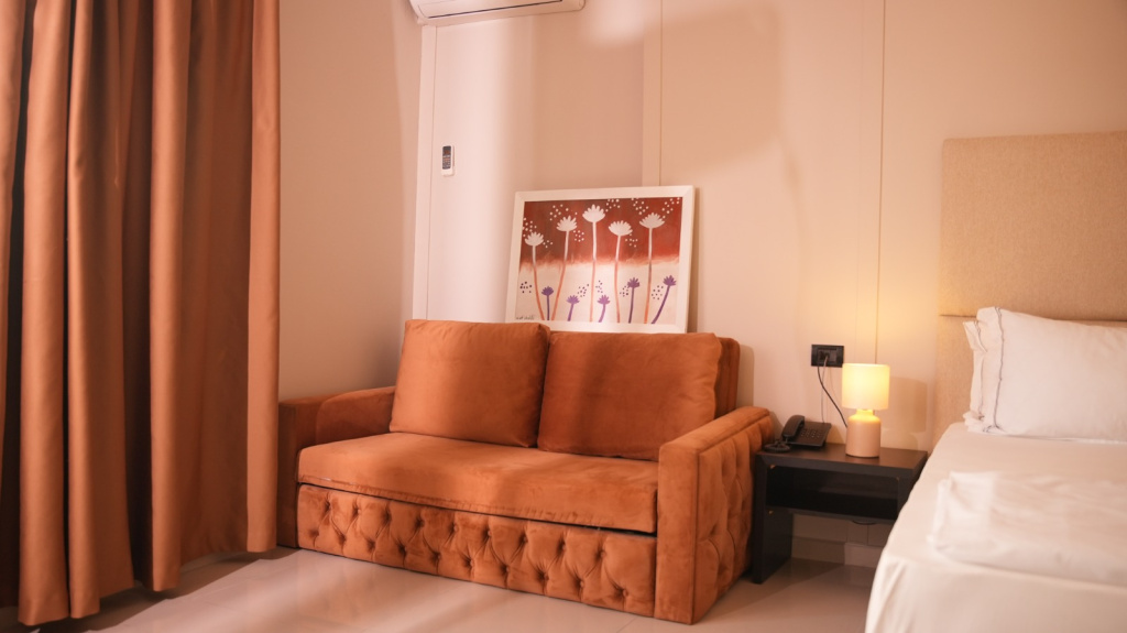 Standard Triple Villa room