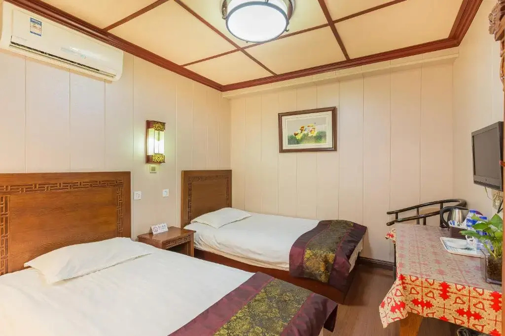 Standard Double room (twin beds)