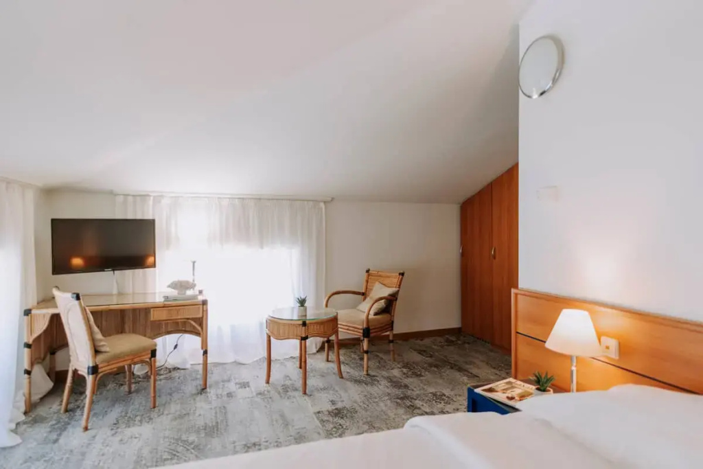 Apoksiomen Hotel - Chambres