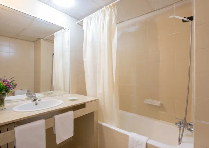 Hotel Tora - Chambres