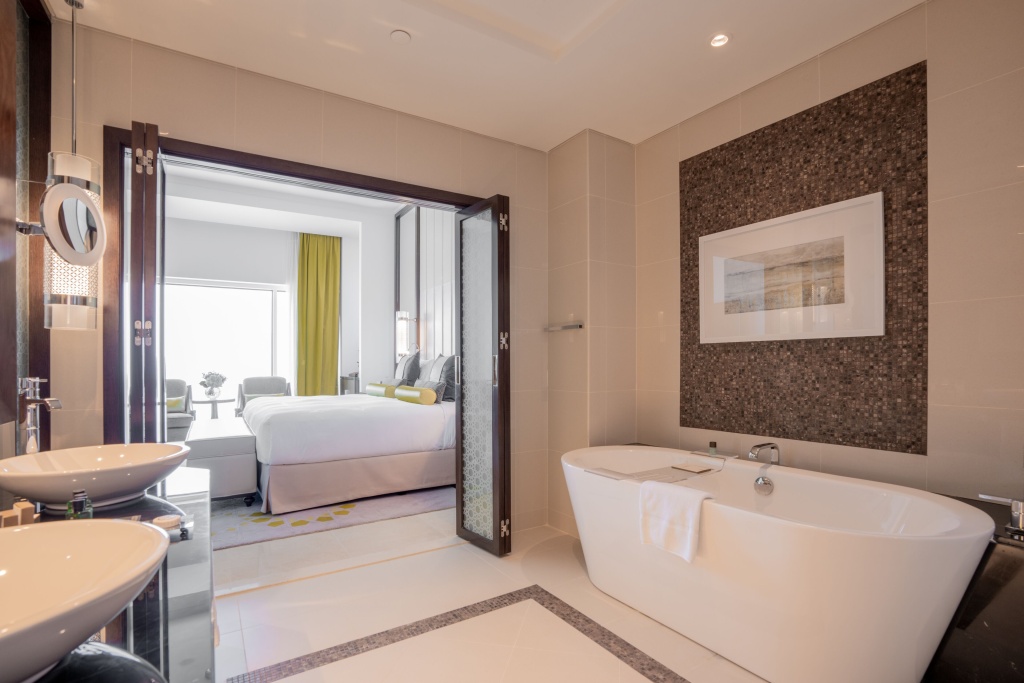 Rixos Marina Abu Dhabi - Tap to explore photos