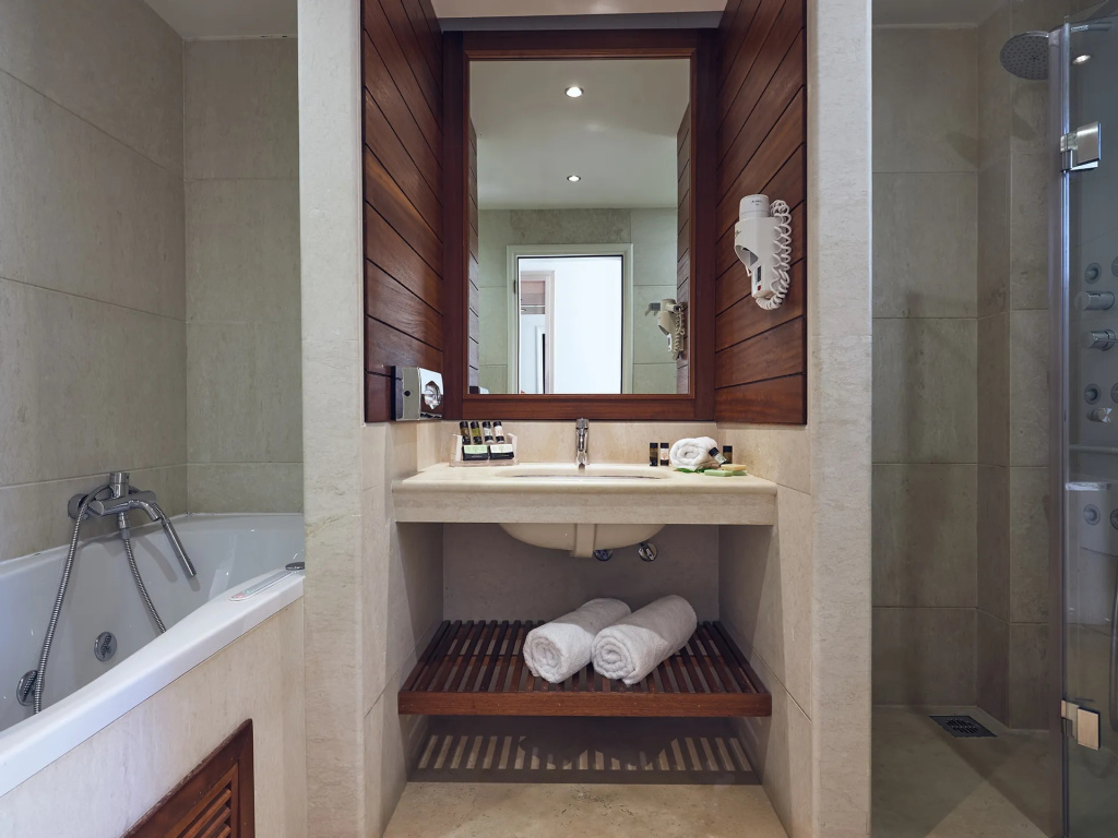 Pilot Beach Resort - Chambres