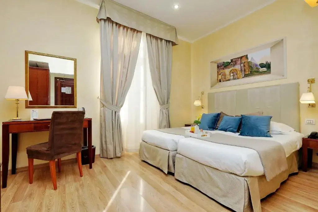 Double room (twin beds)